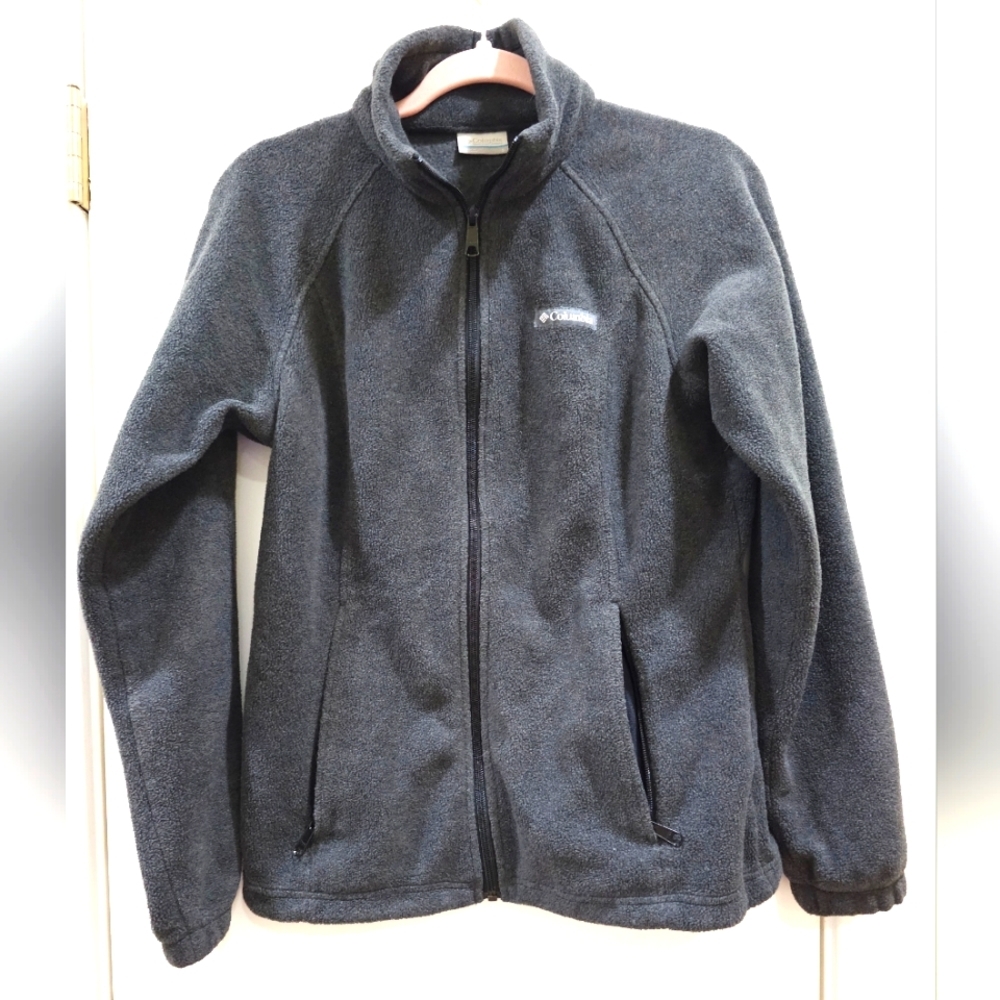 Columbia fleece jacket, size Women's small, color Charcoal Heather, zip pockets